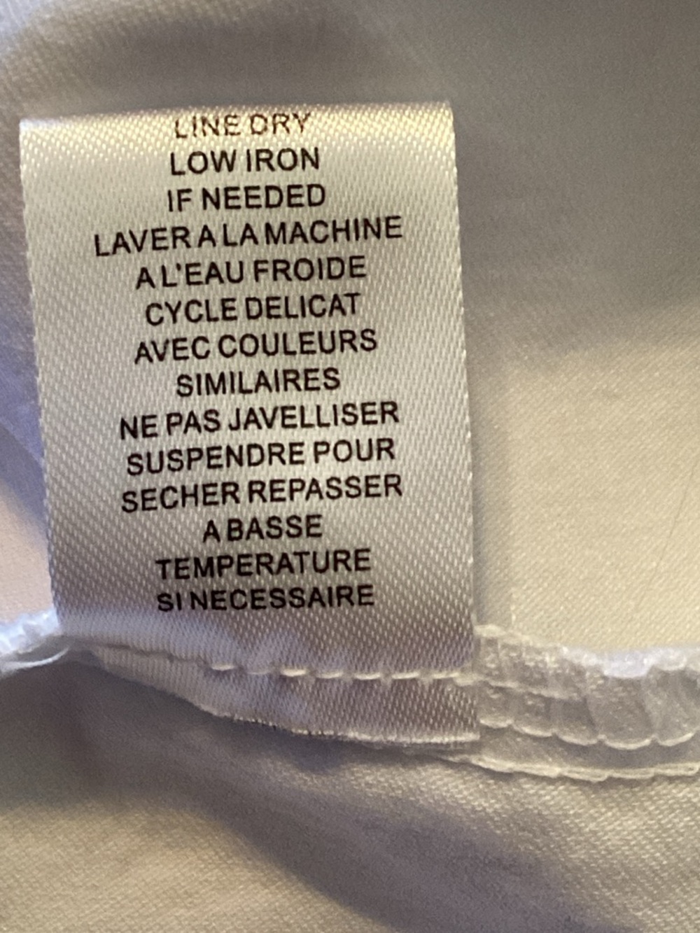 Women’s White Stretch Capri Pants - Picture 6 of 6